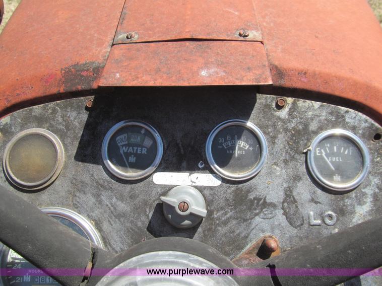 image for item G8423 McCormick Farmall 340 tractor