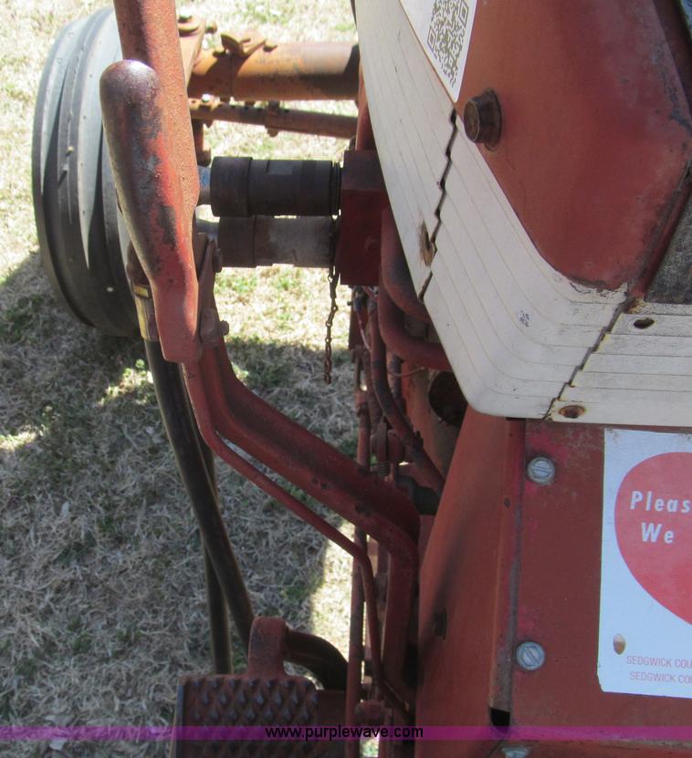 image for item G8423 McCormick Farmall 340 tractor