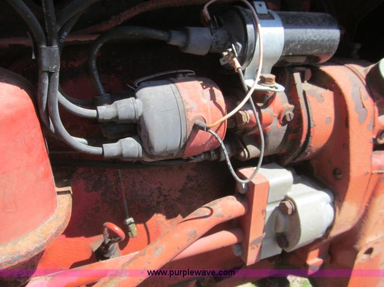 image for item G8423 McCormick Farmall 340 tractor