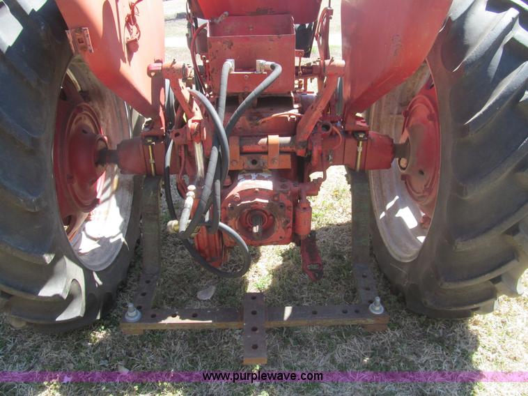 image for item G8423 McCormick Farmall 340 tractor