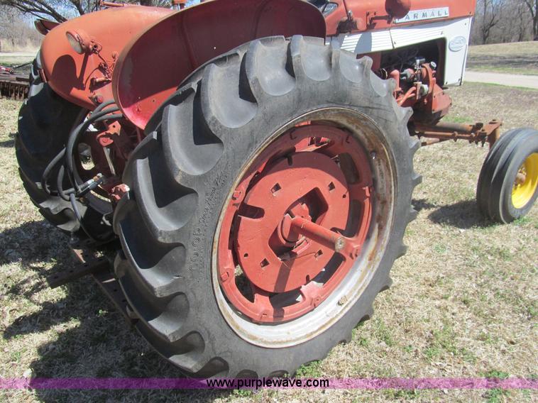 image for item G8423 McCormick Farmall 340 tractor