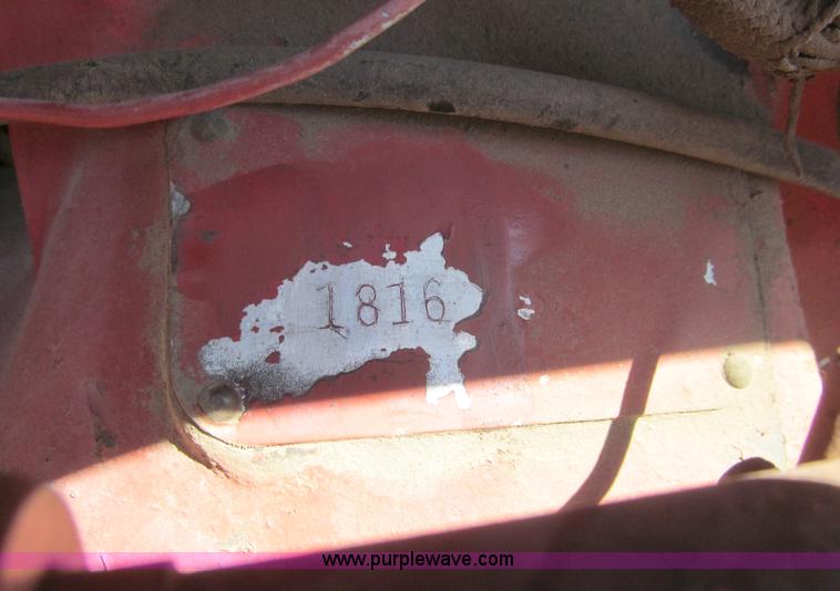 image for item G8423 McCormick Farmall 340 tractor