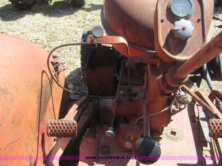 image for item G8428 International W6 tractor