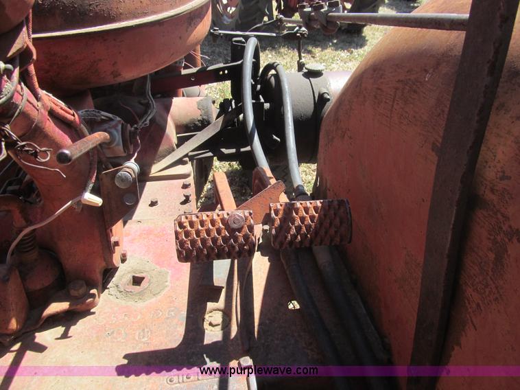 image for item G8428 International W6 tractor