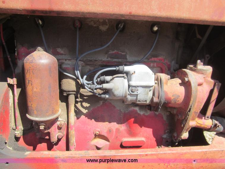 image for item G8428 International W6 tractor