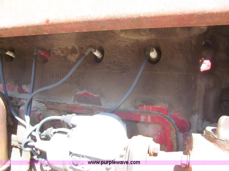 image for item G8428 International W6 tractor