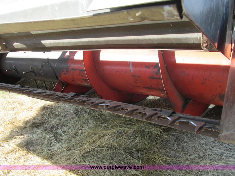 image for item G9323 1976 Allis Chalmers Gleaner K combine