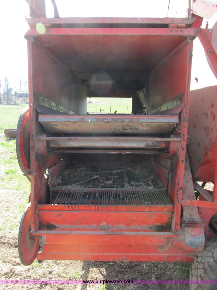 image for item G9324 Allis Chalmers 72 All-Crop combine