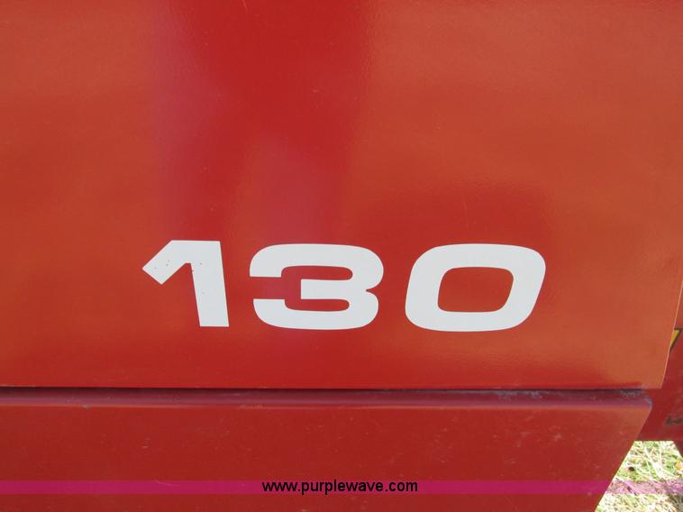 image for item G9325 Massey-Ferguson MF130 small square baler