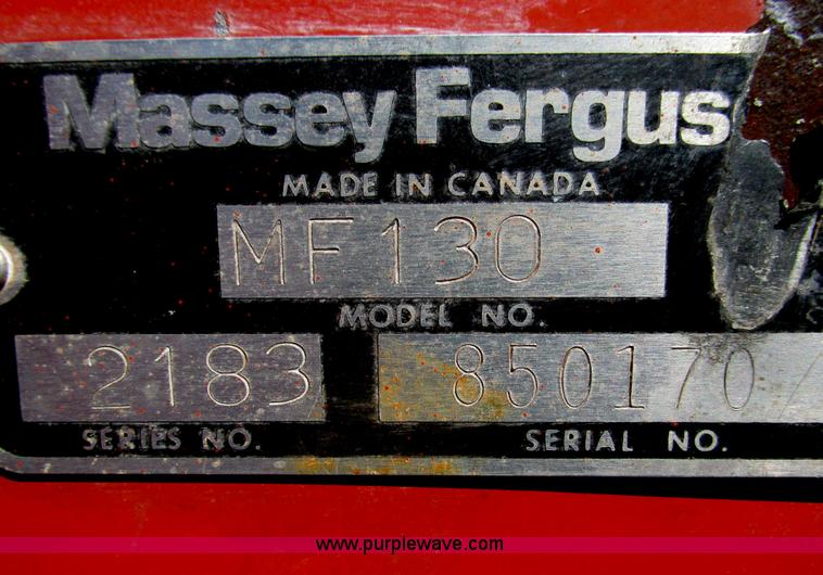 image for item G9325 Massey-Ferguson MF130 small square baler