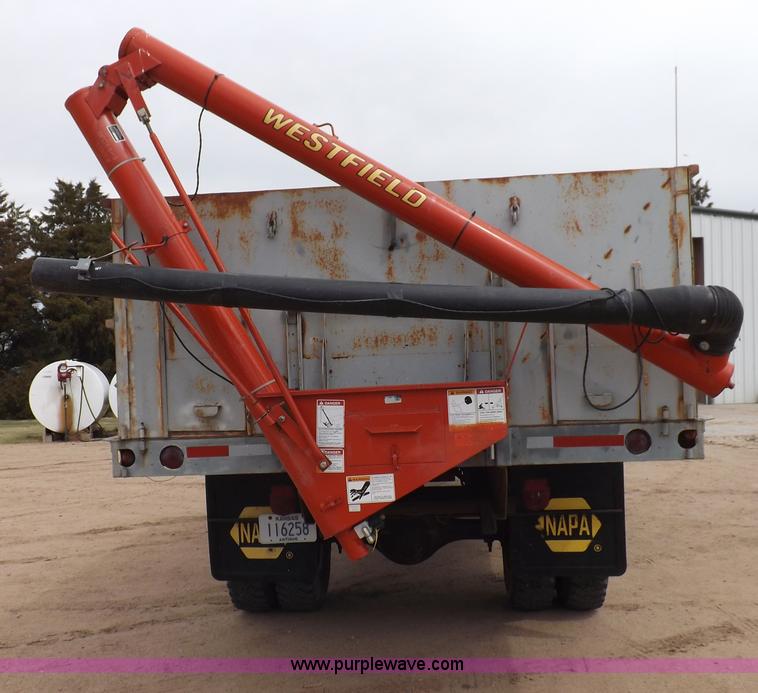 image for item H1952 1959 Ford F600 grain truck