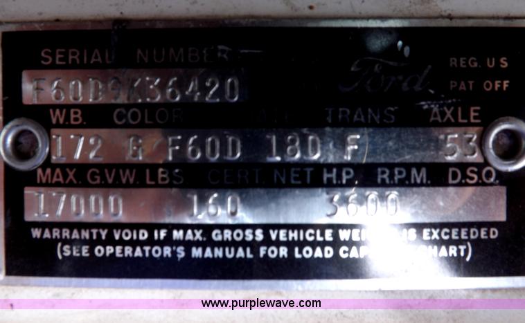 image for item H1952 1959 Ford F600 grain truck