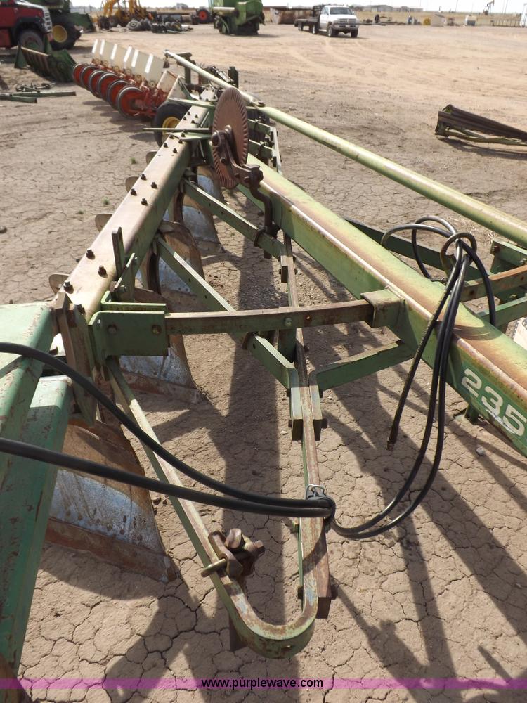 image for item H1953 John Deere 2350-2450 six bottom moldboard plow
