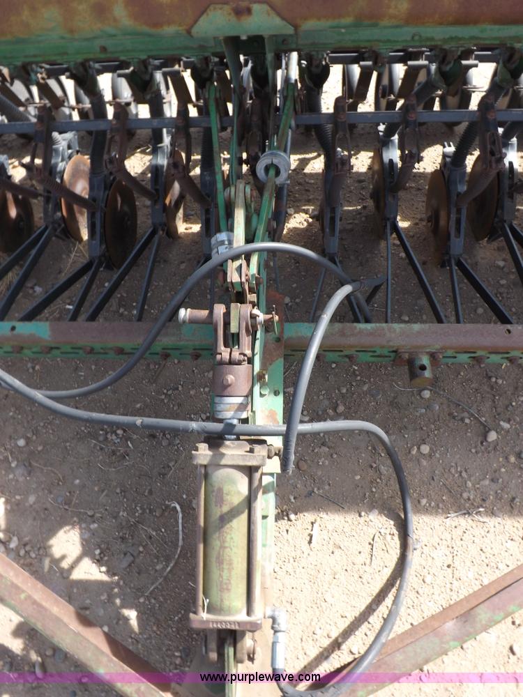 image for item H1954 John Deere 8300 drill