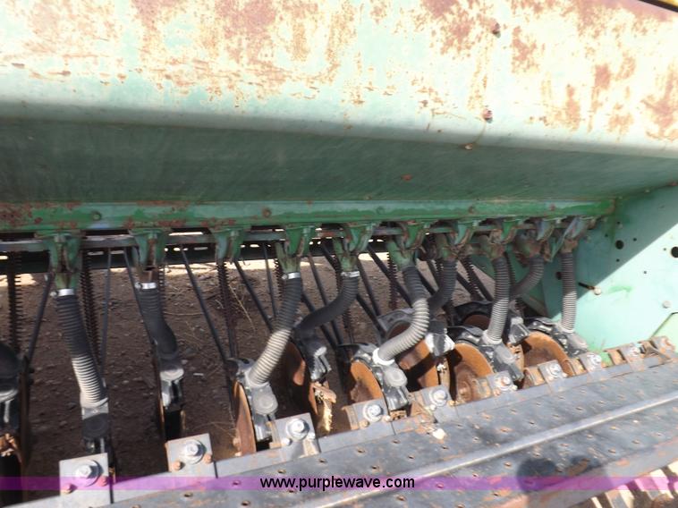 image for item H1954 John Deere 8300 drill