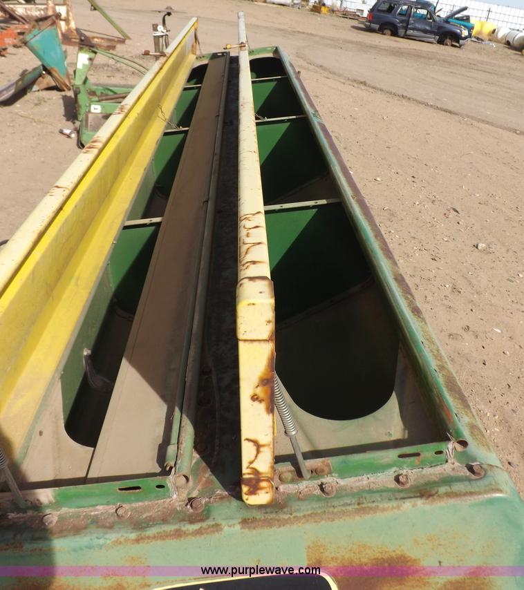 image for item H1954 John Deere 8300 drill