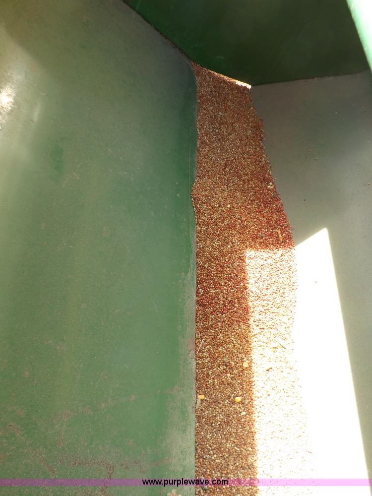 image for item H1954 John Deere 8300 drill