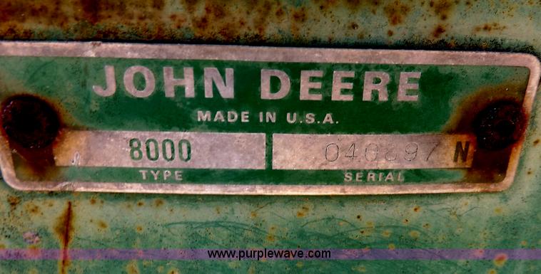 image for item H1954 John Deere 8300 drill