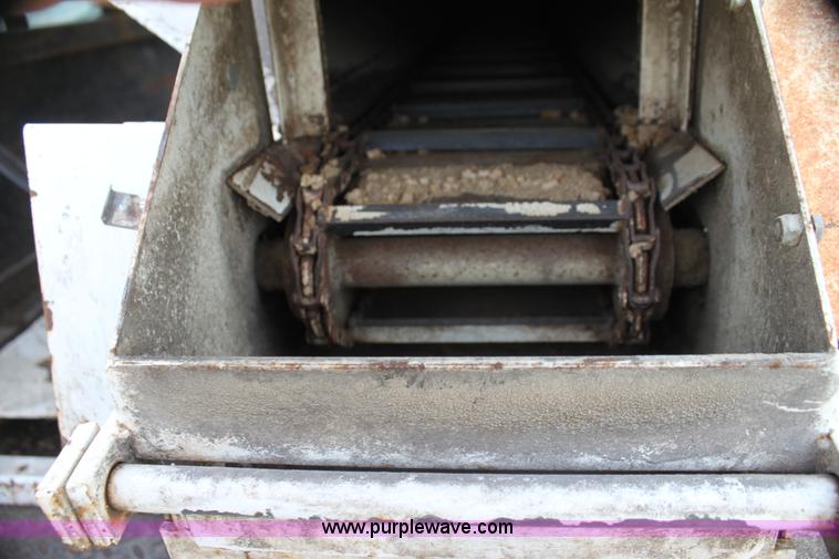 image for item H2127 T&S Manufacturing trip hopper cube feeder