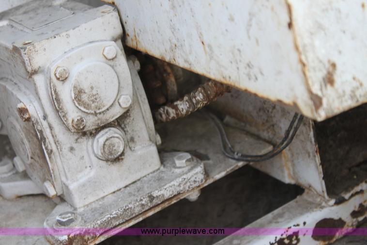 image for item H2127 T&S Manufacturing trip hopper cube feeder