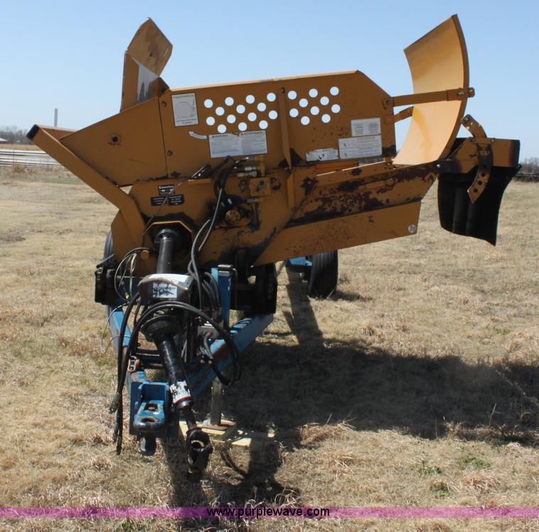 image for item H2140 Duratech bale feeder/retriever