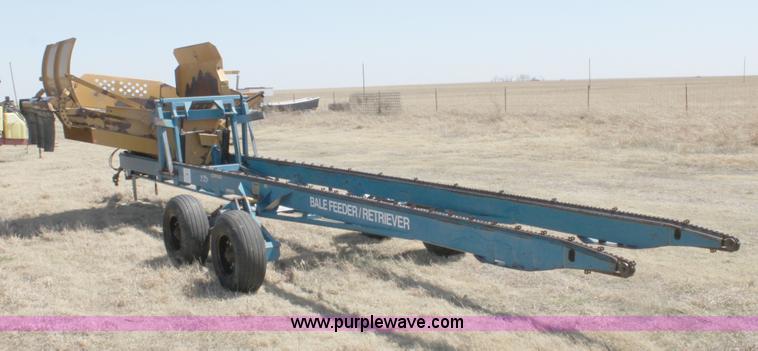 image for item H2140 Duratech bale feeder/retriever