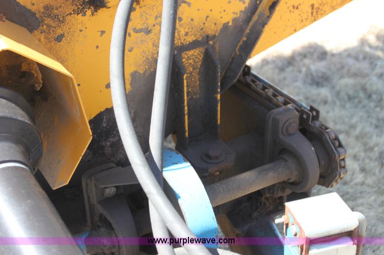 image for item H2140 Duratech bale feeder/retriever