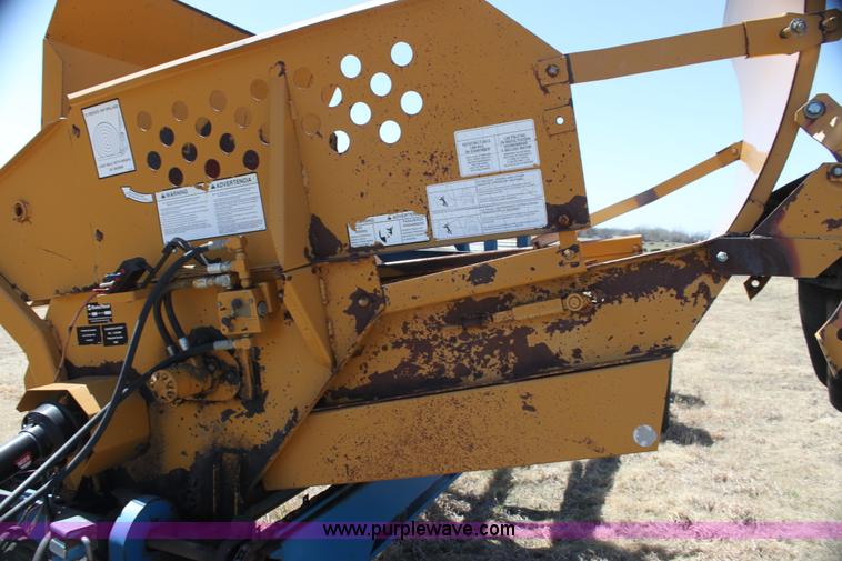 image for item H2140 Duratech bale feeder/retriever