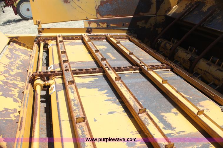 image for item H2140 Duratech bale feeder/retriever