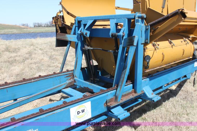 image for item H2140 Duratech bale feeder/retriever