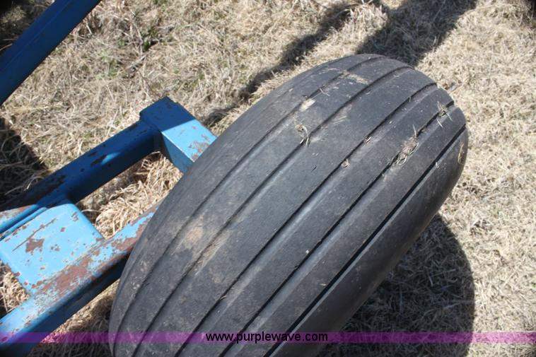 image for item H2140 Duratech bale feeder/retriever