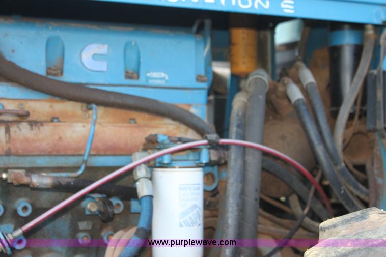 image for item H2146 1991 Ford 876 Versatile 4WD tractor