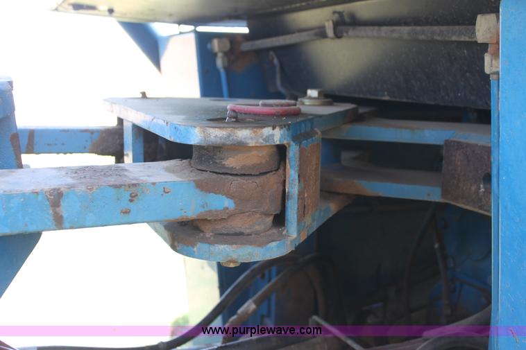 image for item H2146 1991 Ford 876 Versatile 4WD tractor