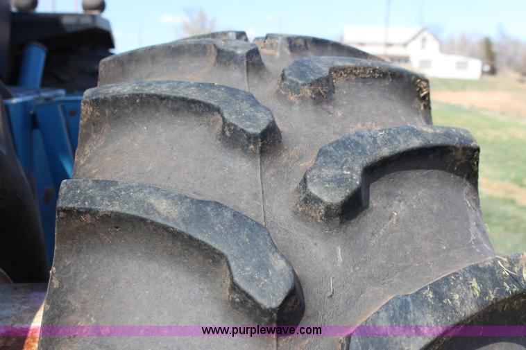 image for item H2146 1991 Ford 876 Versatile 4WD tractor