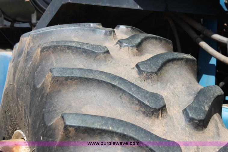 image for item H2146 1991 Ford 876 Versatile 4WD tractor