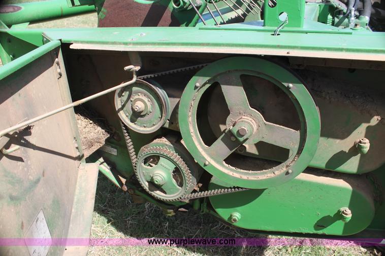 image for item H2147 2004 John Deere 4895 self-propelled swather