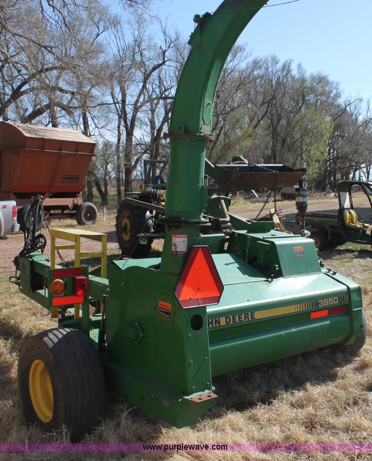 image for item H2160 John Deere 3950 forage harvester