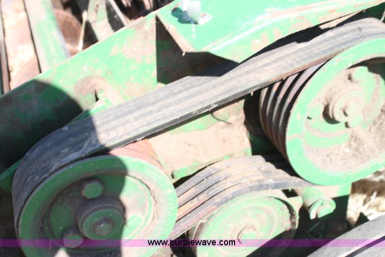 image for item H2160 John Deere 3950 forage harvester