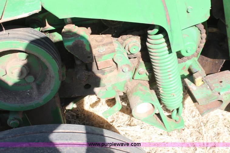 image for item H2160 John Deere 3950 forage harvester