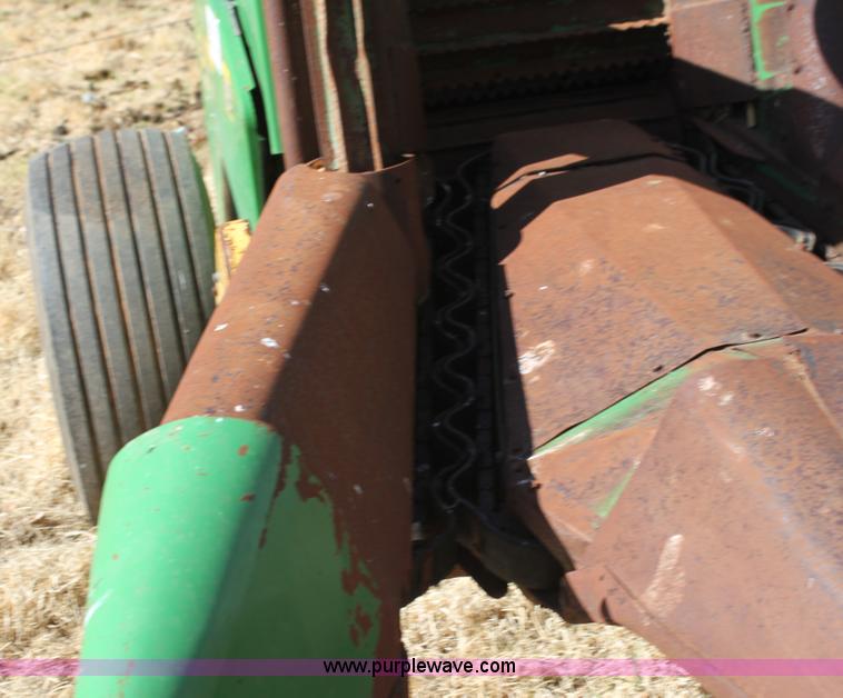 image for item H2160 John Deere 3950 forage harvester