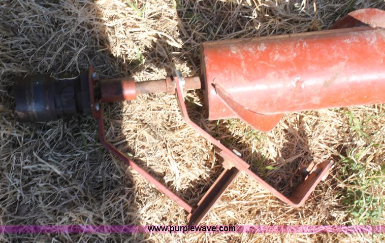 image for item H2160 John Deere 3950 forage harvester