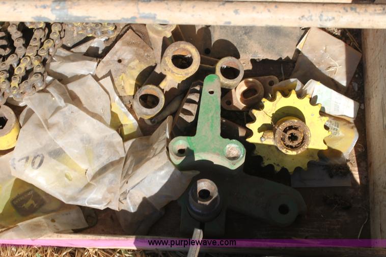 image for item H2160 John Deere 3950 forage harvester