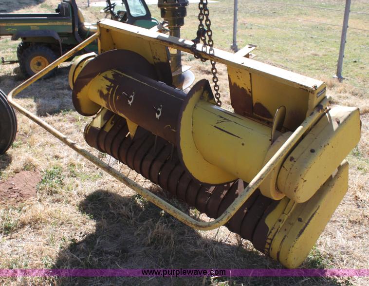 image for item H2160 John Deere 3950 forage harvester