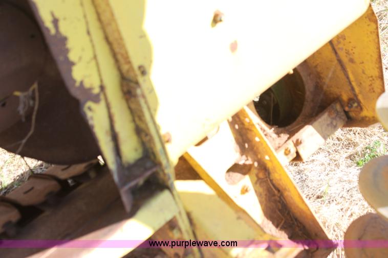 image for item H2160 John Deere 3950 forage harvester