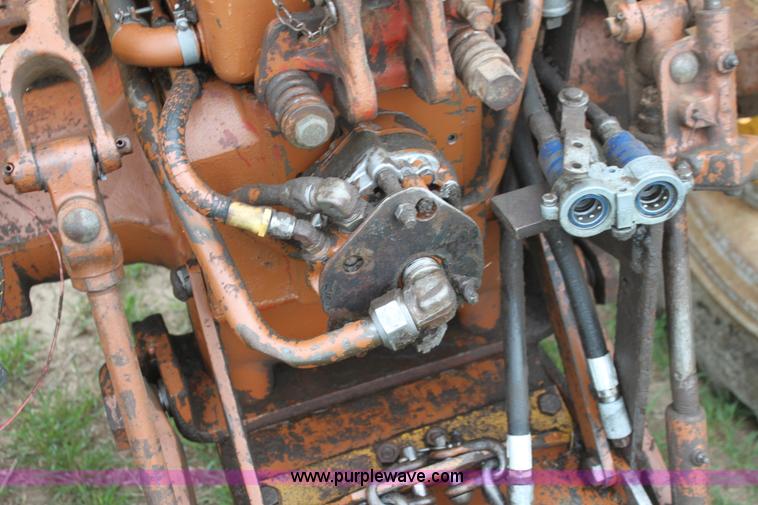 image for item H2169 1965 Minneapolis Moline M670 tractor