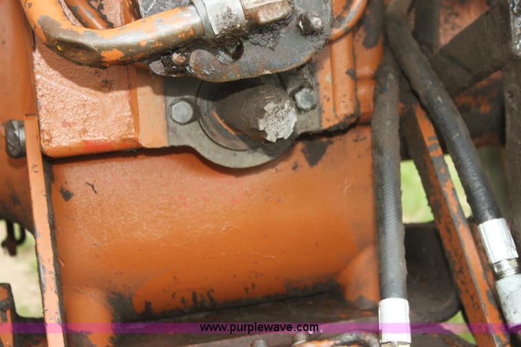 image for item H2169 1965 Minneapolis Moline M670 tractor