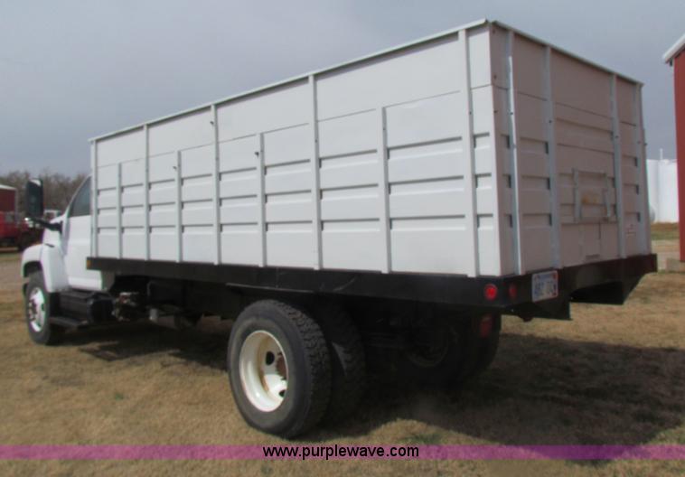 image for item H2211 2004 GMC C6500 grain truck