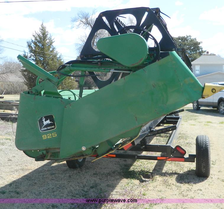 image for item H2491 1995 John Deere 925 platform