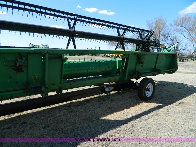 image for item H2491 1995 John Deere 925 platform