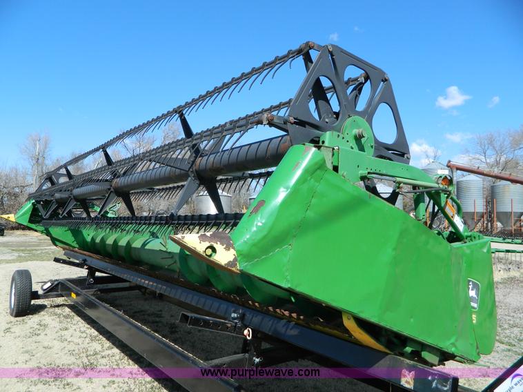 image for item H2491 1995 John Deere 925 platform